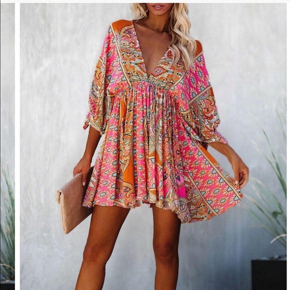 Dresses & Skirts - LARGE AVAILABLE GYPSY BOHO MIXED PRINT DRESS NWT